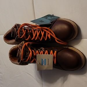 NWT TOMS size 8 Leather Zebra Print Ankle Boots